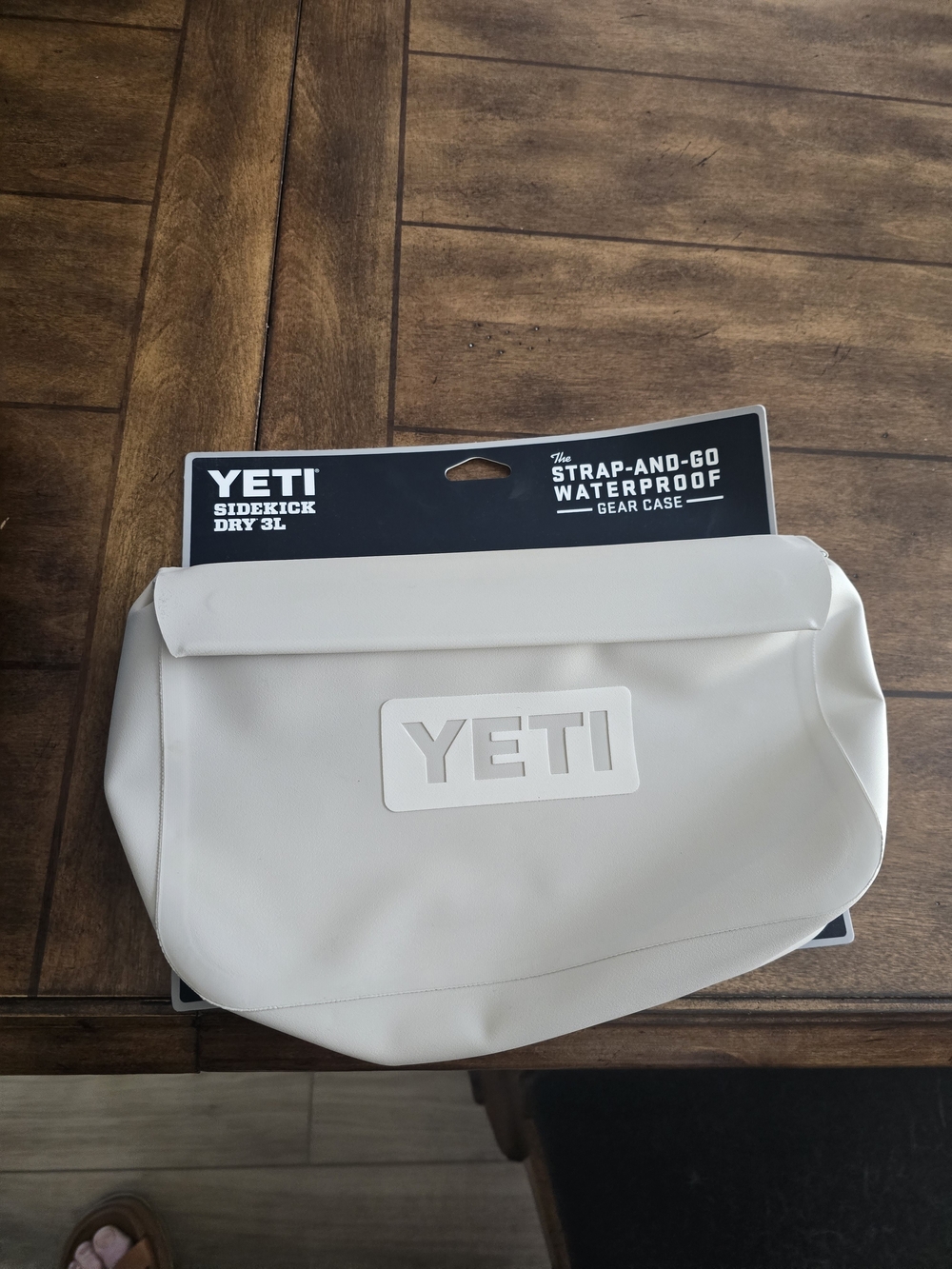 NWT Yeti Sidekick Dry 3L